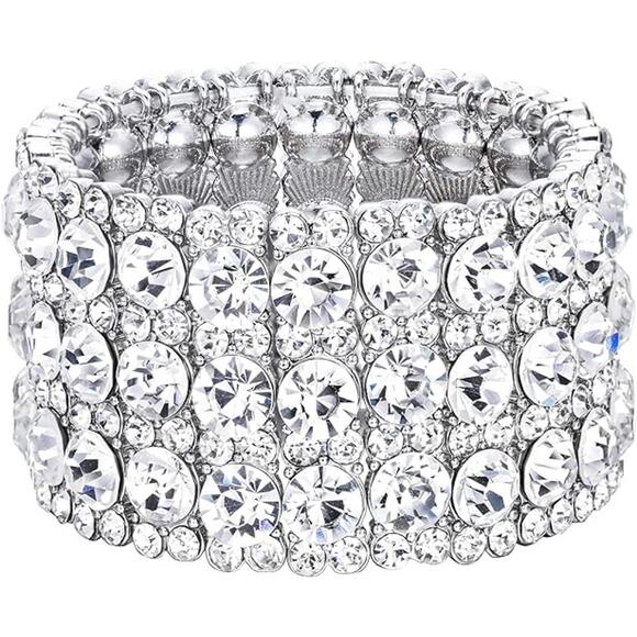 Women's Round Shaped Austrian Crystal Wedding 3 Layers Bracelet - Picture 1 of 4